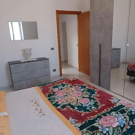 Cisterna Old Town Apartment *